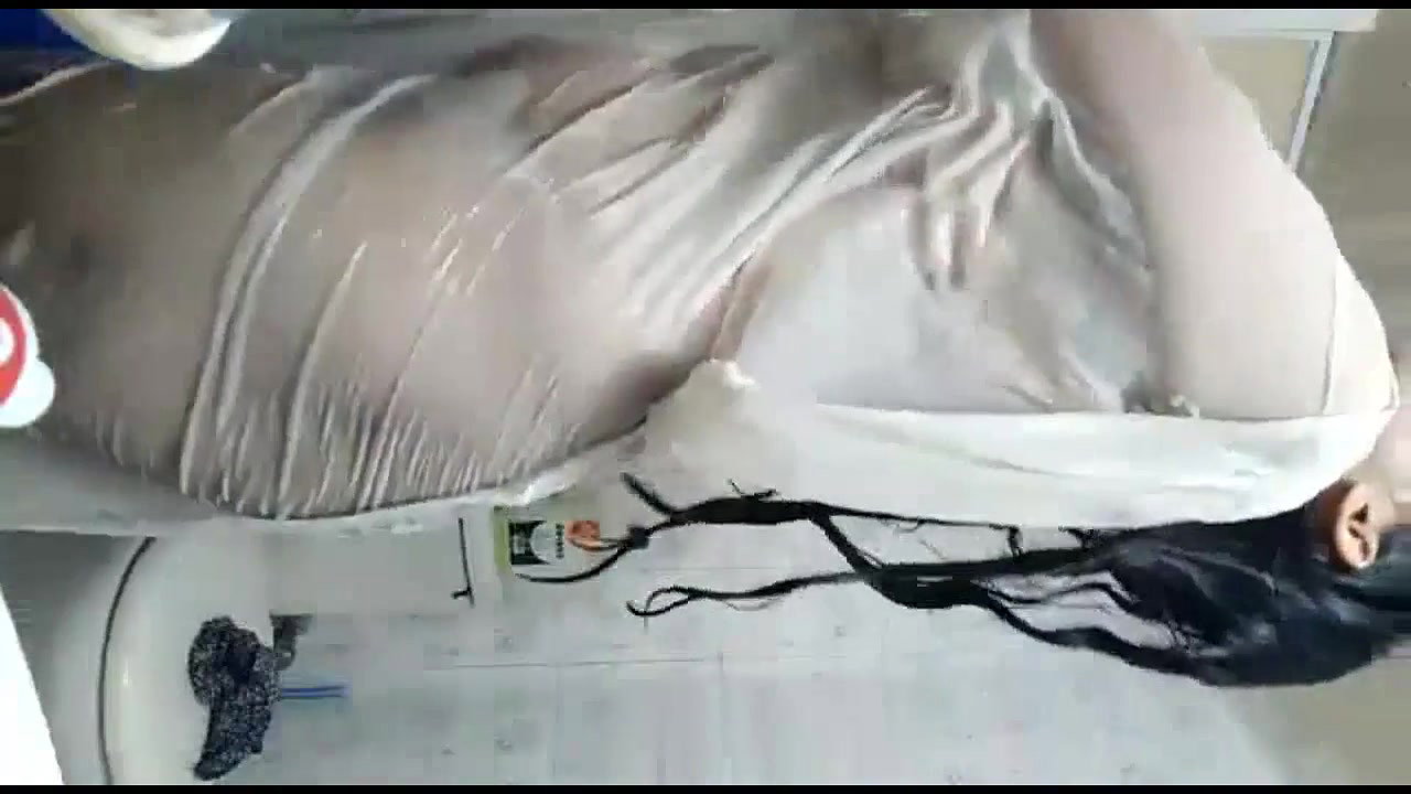 amna khan pakistani gf shower mms