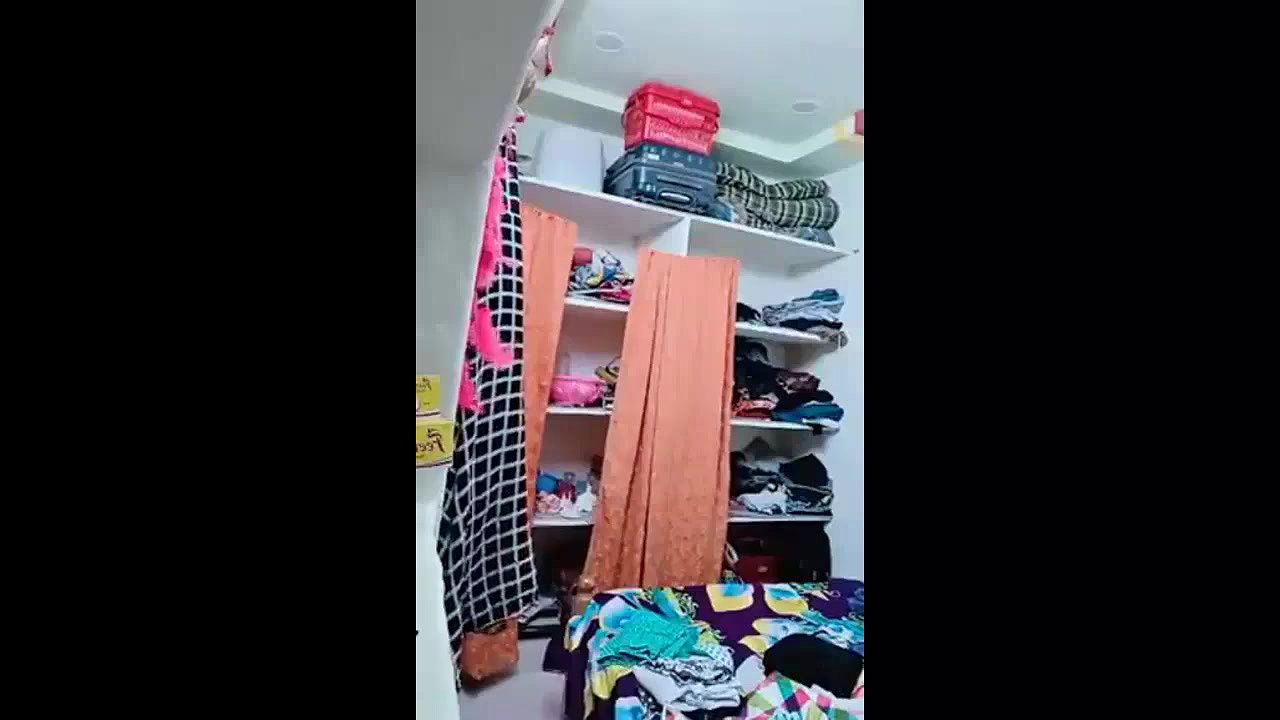 swathi naidu while changing