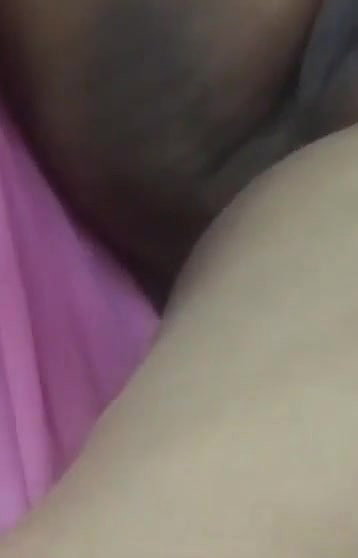 Desi Moms CLean Bun type Pussy