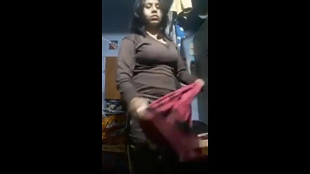 beautiful desi teenage raveena