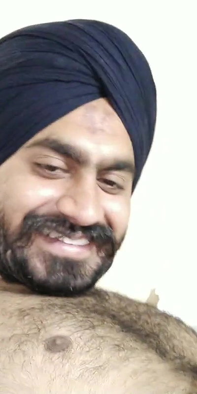 Sardarji with gf in hotel