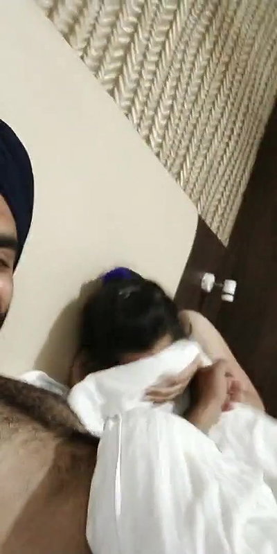 Sardarji with gf in hotel