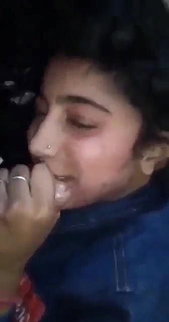 Bas itna chota lund madarchod