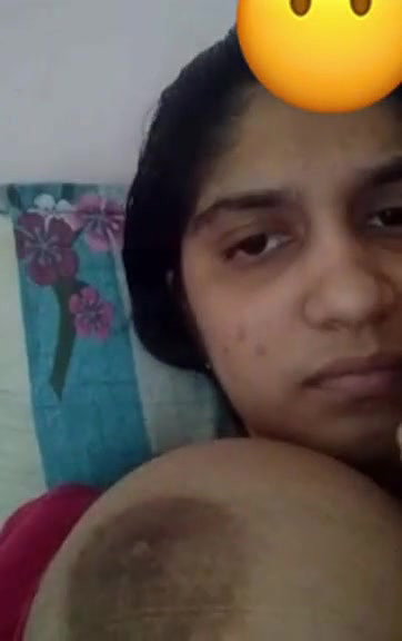 updates Cute Indian Girl shows her Big Boobs