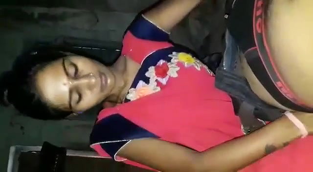 Beautiful cheater bhabhi blowjob to lover