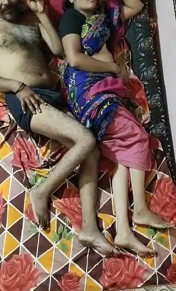 Desi ucnle fuking wife sistr-1
