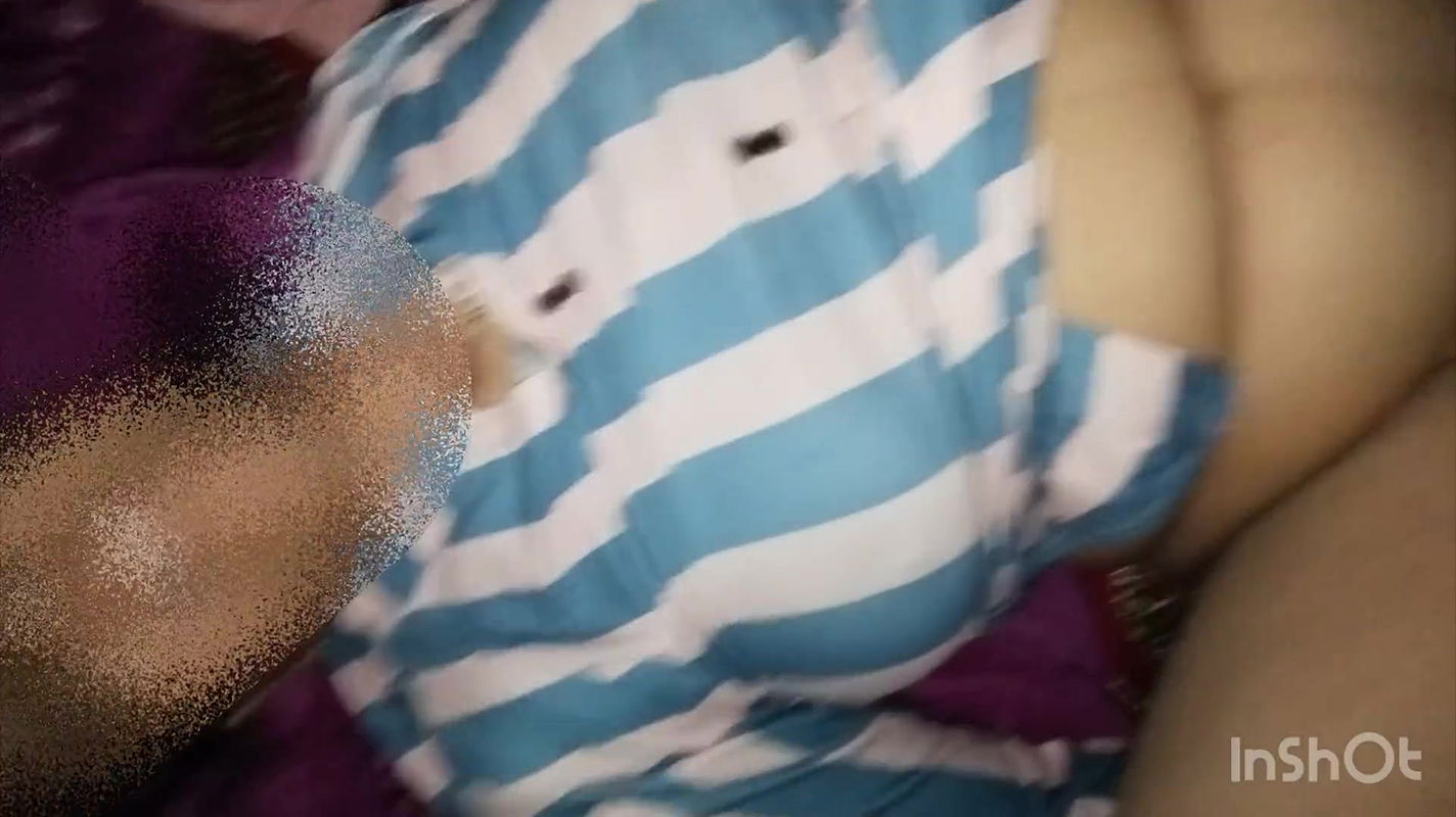 YOUNG BHABHI KI CHUDAI DOGGY STYLE ME BIG ASS REAL HOMEMADE 100%