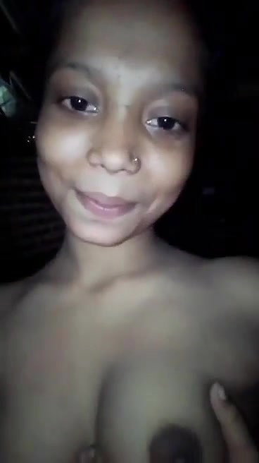 Bangla Village Girl Showing For Lover With BanglaTalk