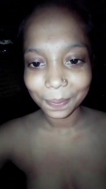Bangla Village Girl Showing For Lover With BanglaTalk