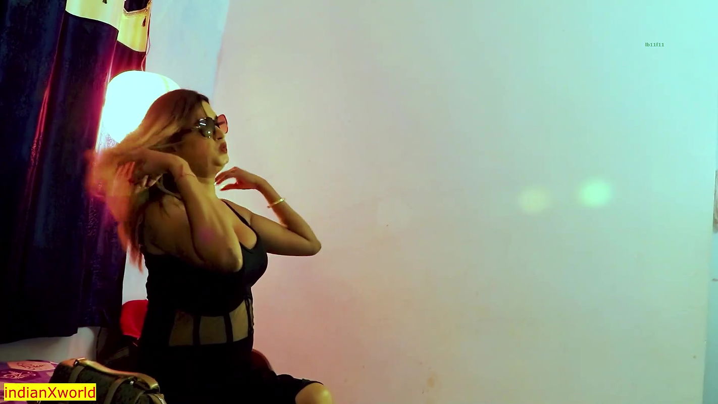 Unknown handsome boy Fucking beautiful wife! Hindi Sex