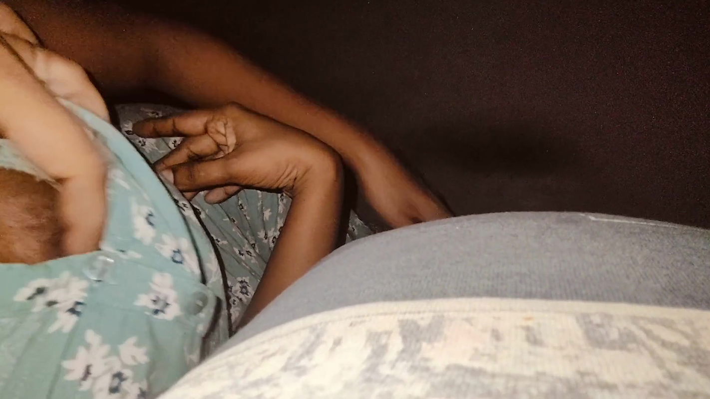 Tamil Teacher And Student Masturbation And Oil Her Big Ass With Sound Effect