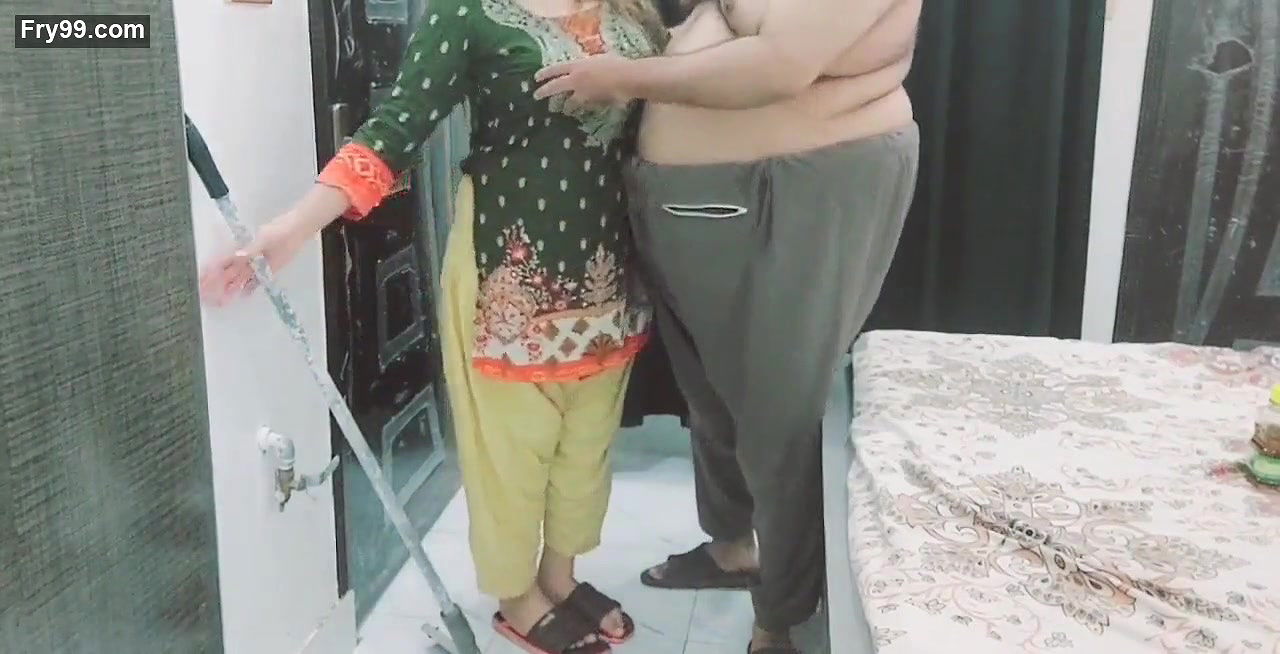 Pakistani Aunty And Uncle Sex With Audio