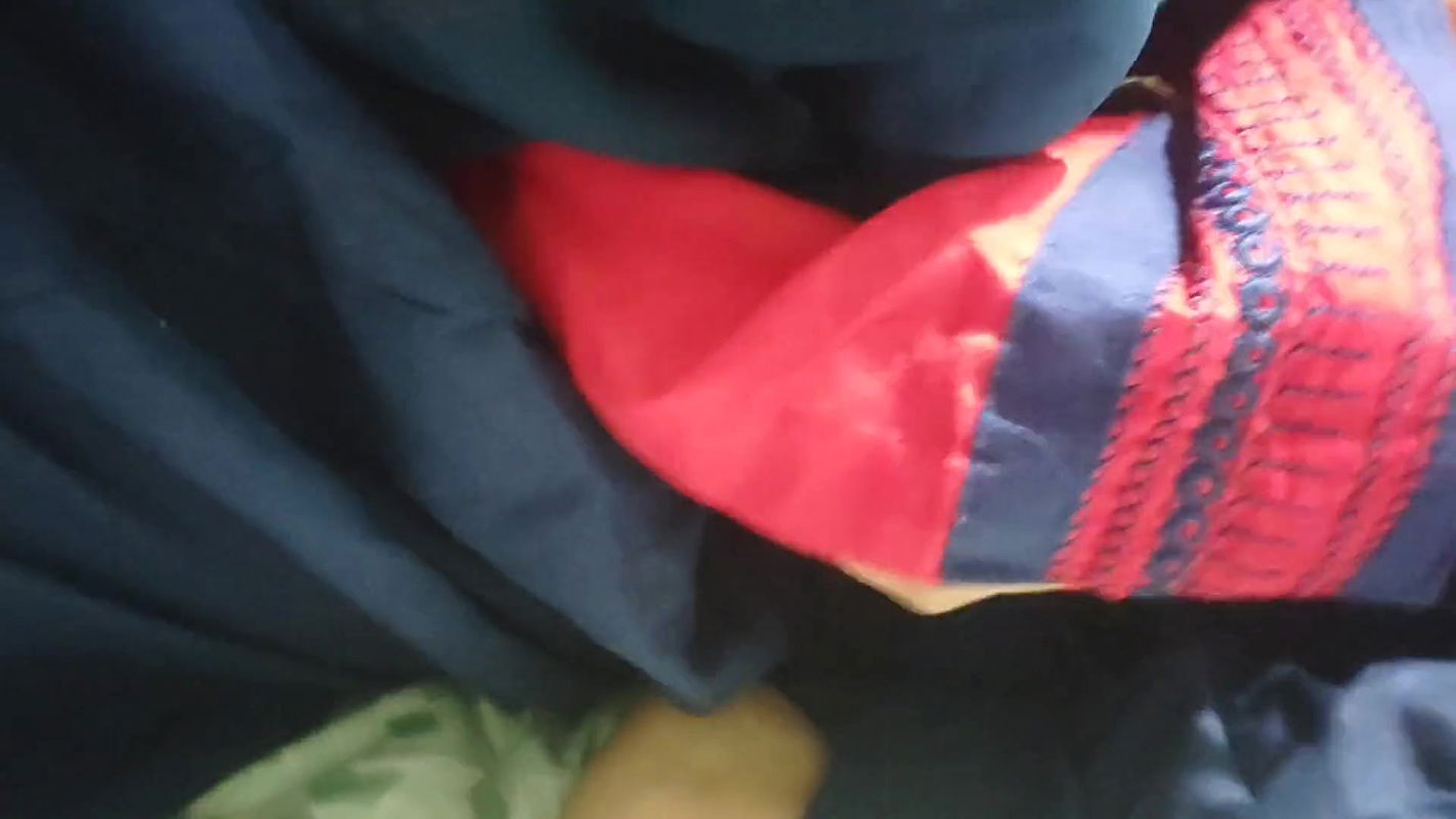 Muslim Girlfriend Ko Hizab Phena Kar Daba Kar Choda