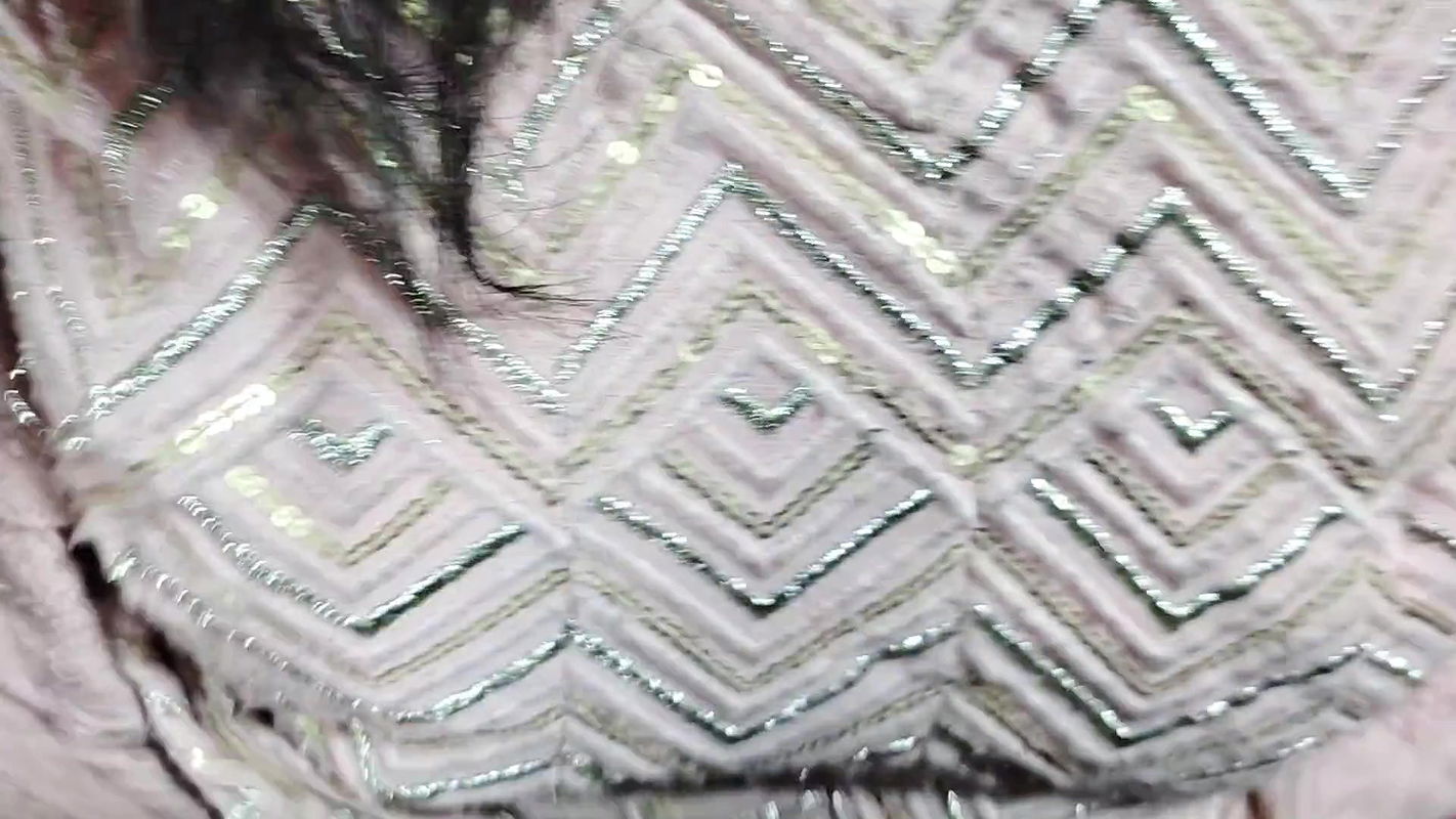 Lal Bra N Panty me Bhen Ne Dikhaye Apne Jalwe