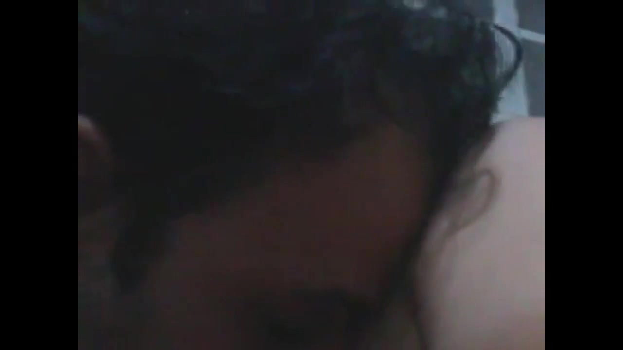 desi gujju bhabhi fingering pussy nipple sucking kissing with hubby mms clip