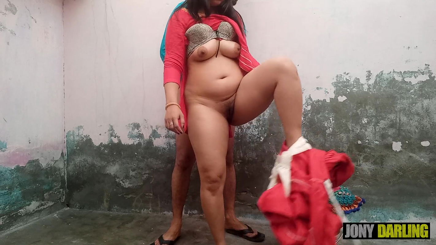 INDIAN SEX – RANDI ko bulaya tha bahan aa gayi dono ek doosre ko dekhkar shok ho gaye – ENGLISH SUBTITLES