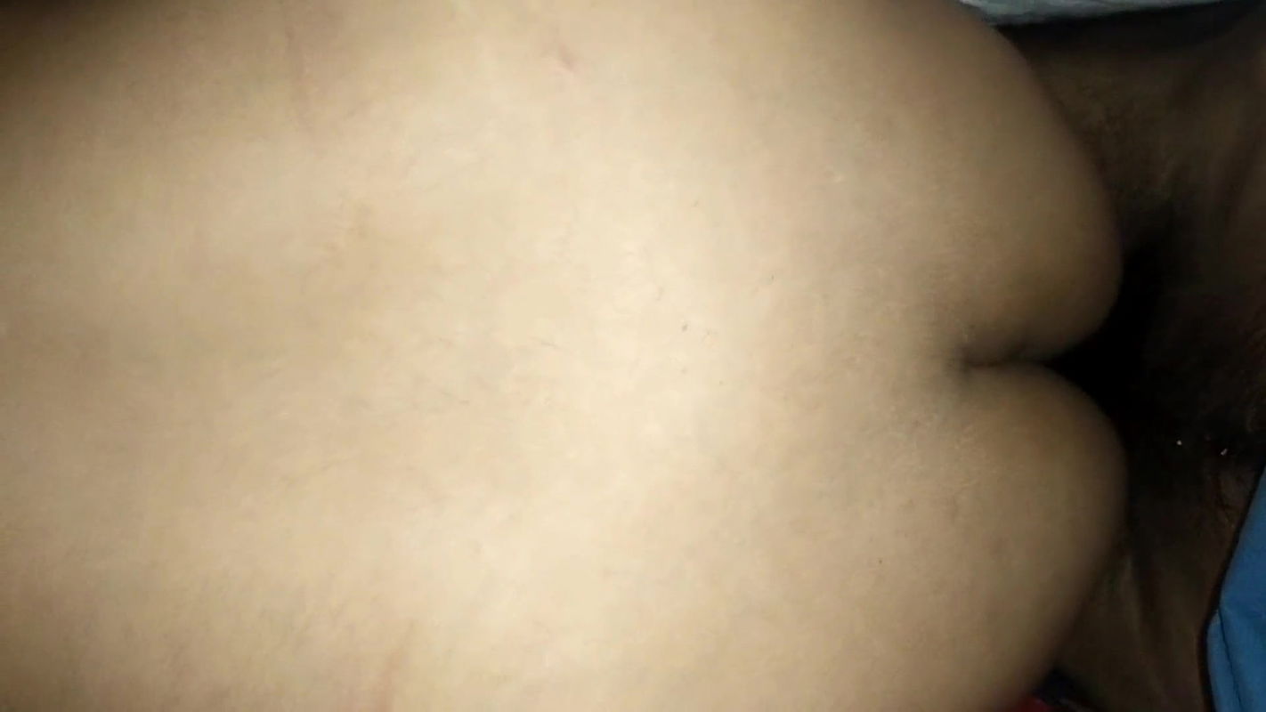 Indian porn- Sali k saath raat me bistar pe sex kiya