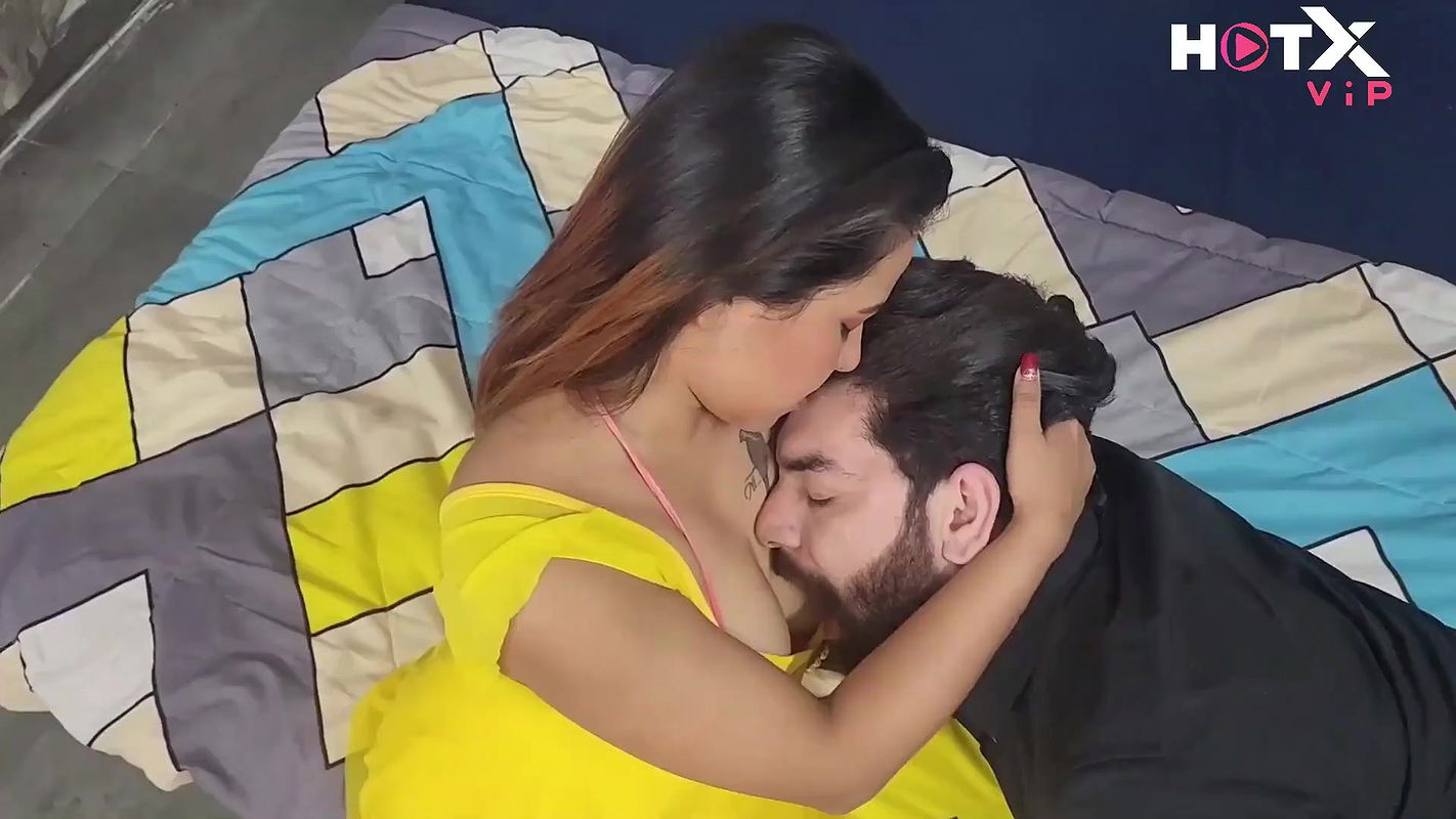 Hot Babe Enjoys having rough sex with Experienced Man