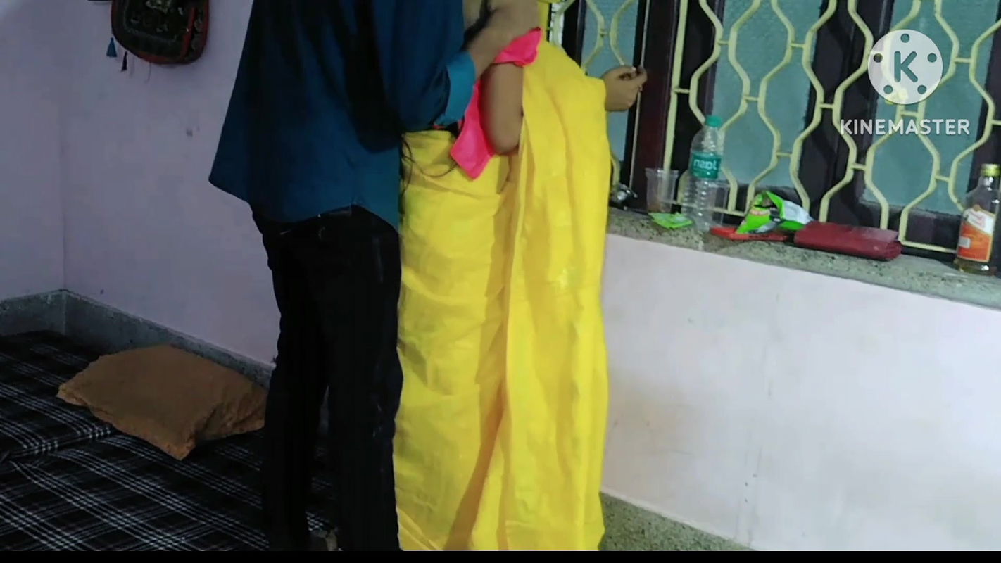 Dever ne bhabhi ko mast choda , pura lund under ghusa diya