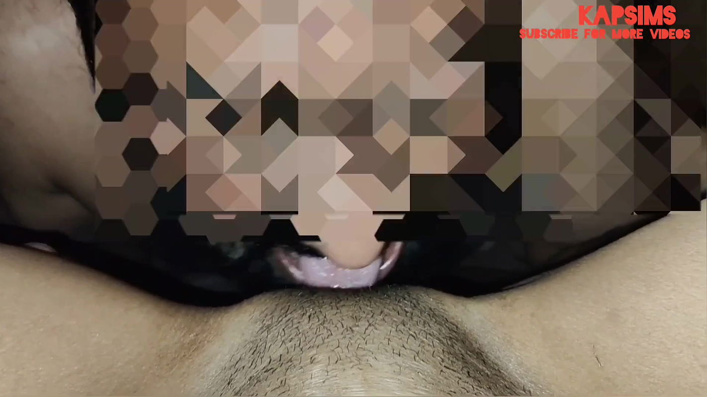 Desi bhabhi hotel mai apne dost se chudi