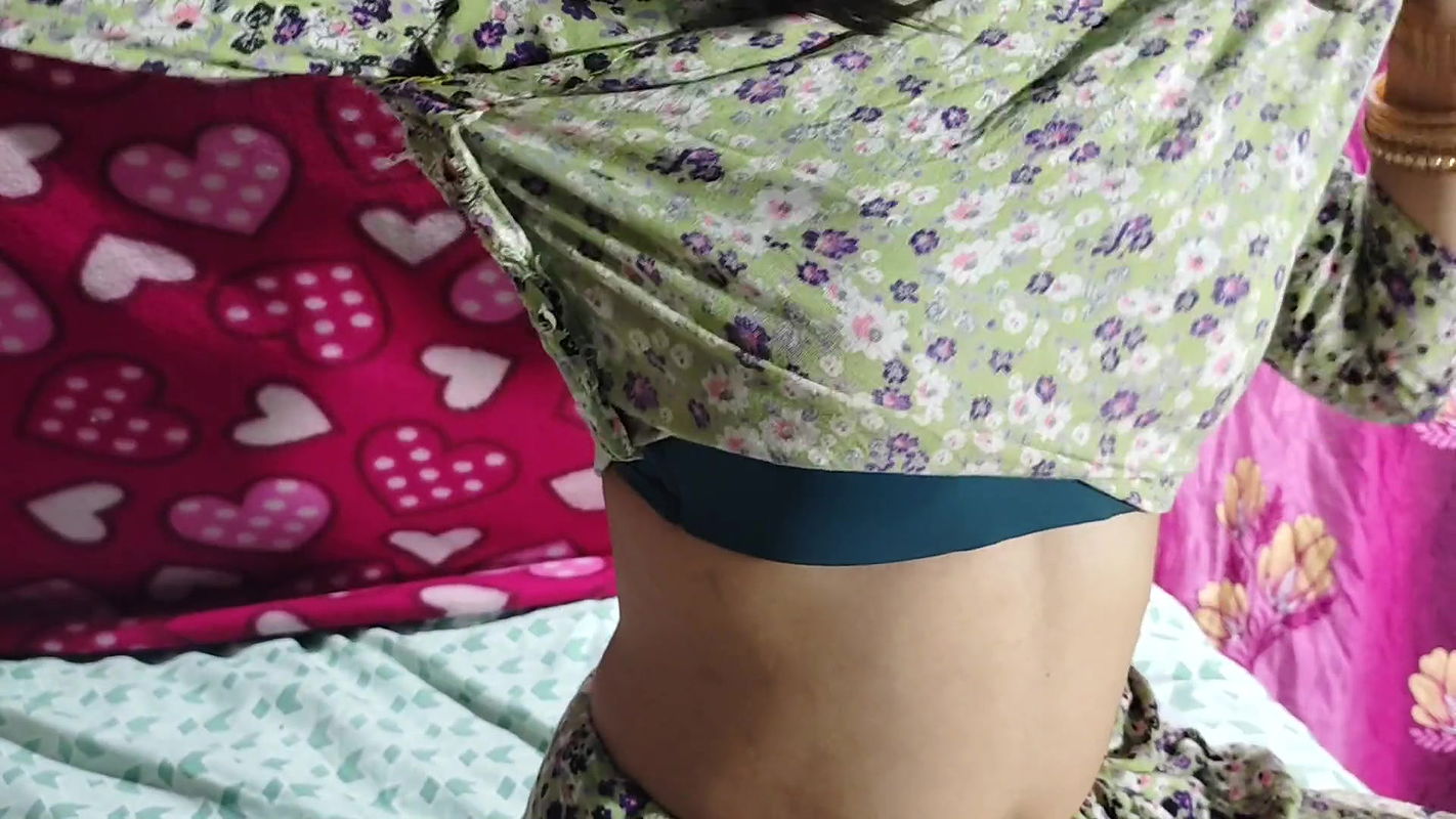 Called Kavita Bhabhi By Phone In Whole Month’s Salary