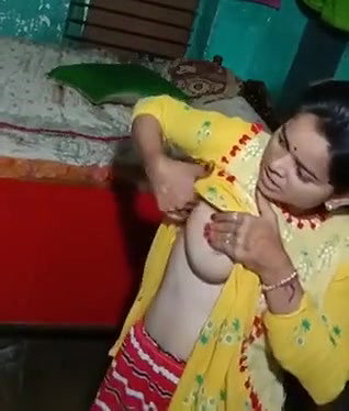 Saaali Showng Boobs t Jiijaajiii