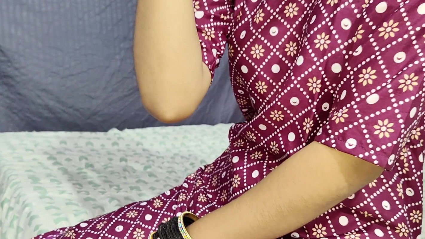 Big Ass Chachi Changing her cloth and boy watchig on her chachi caught him and punish him with fucking