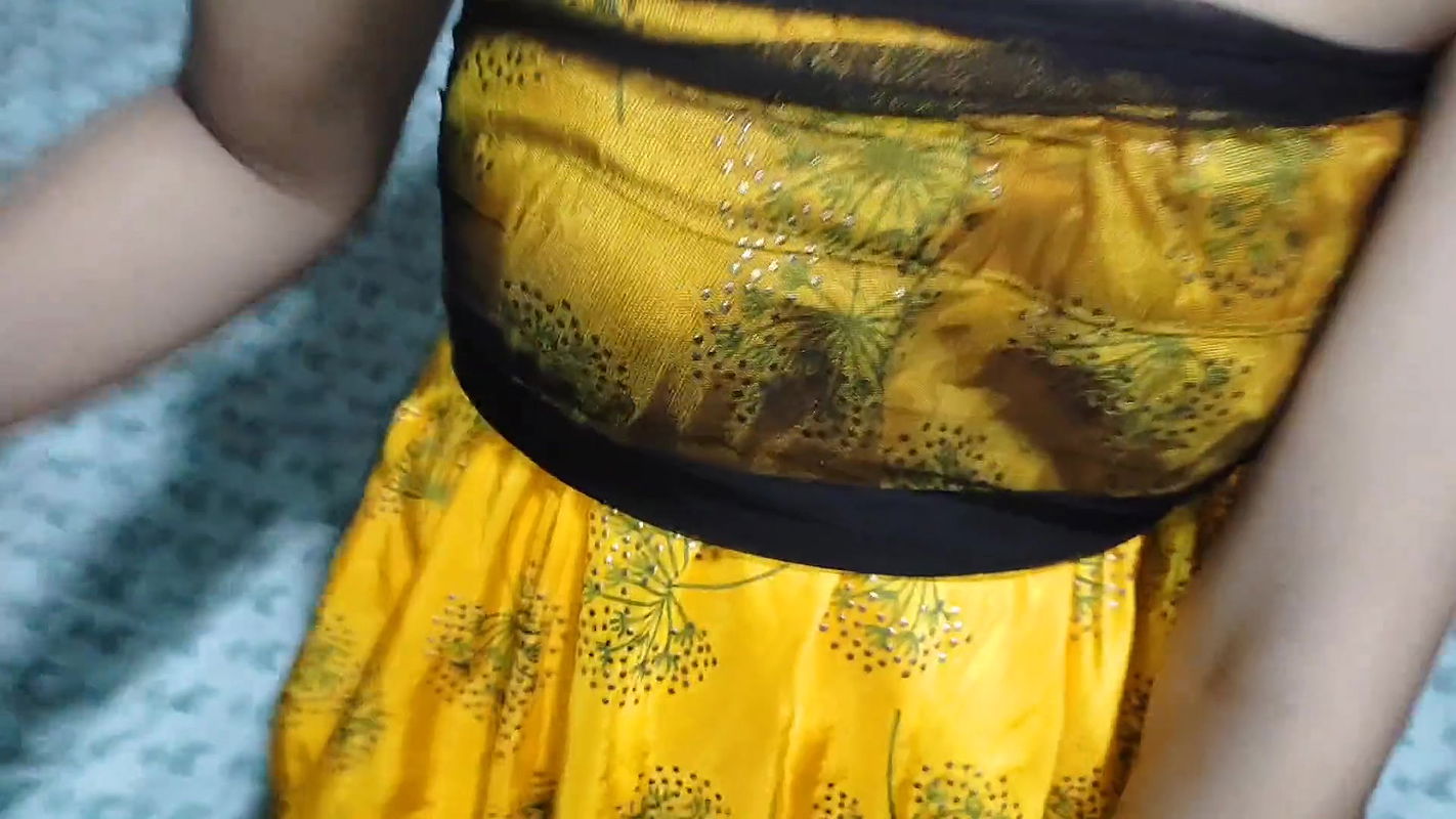 Bibi Dawat Me Ja Rhi Thi Yeh Phenkar Mene Utar Kar Chod Diya