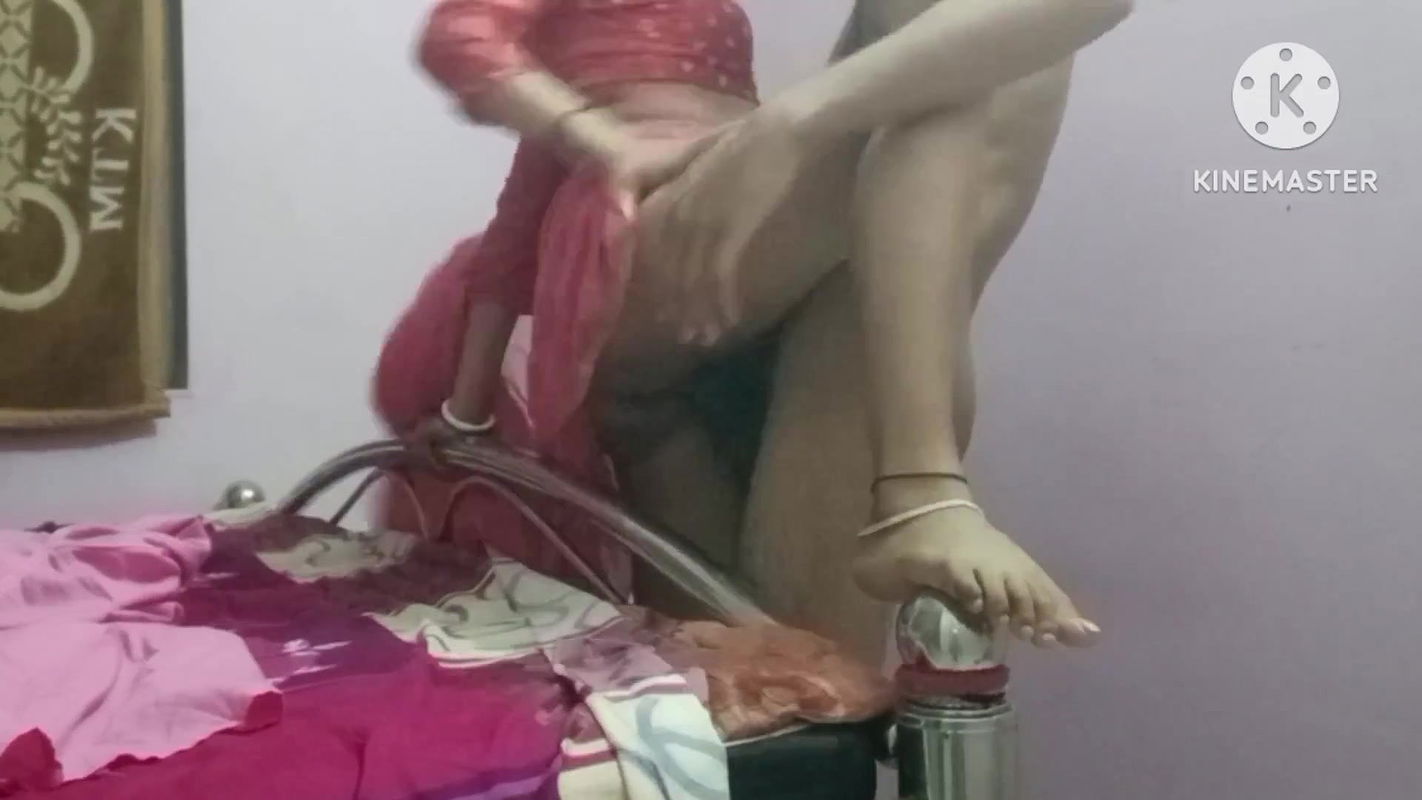 Bhabi got ready and took out her chut ki pani from her brother-in-law