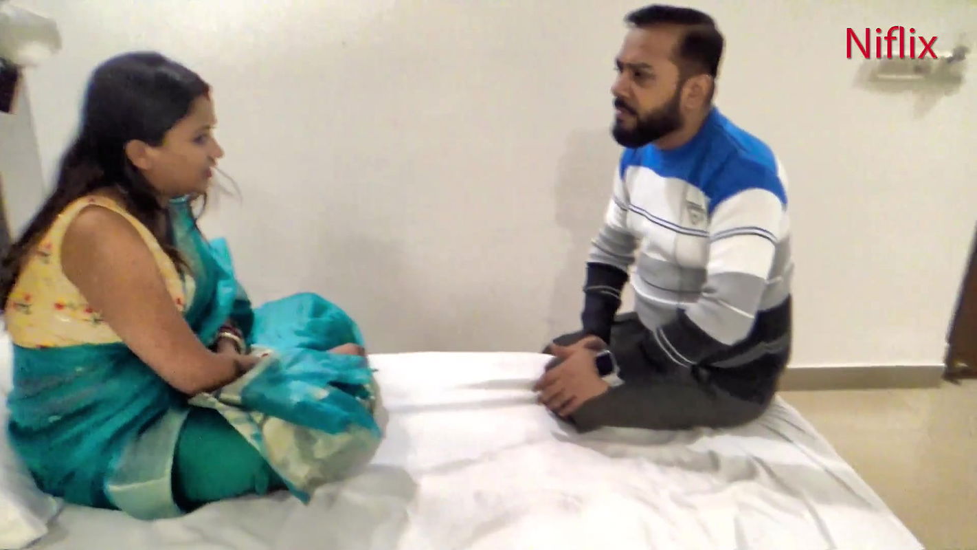 A desi girl was in her room. Her husband office colleague came there. They fucked in this lonely house