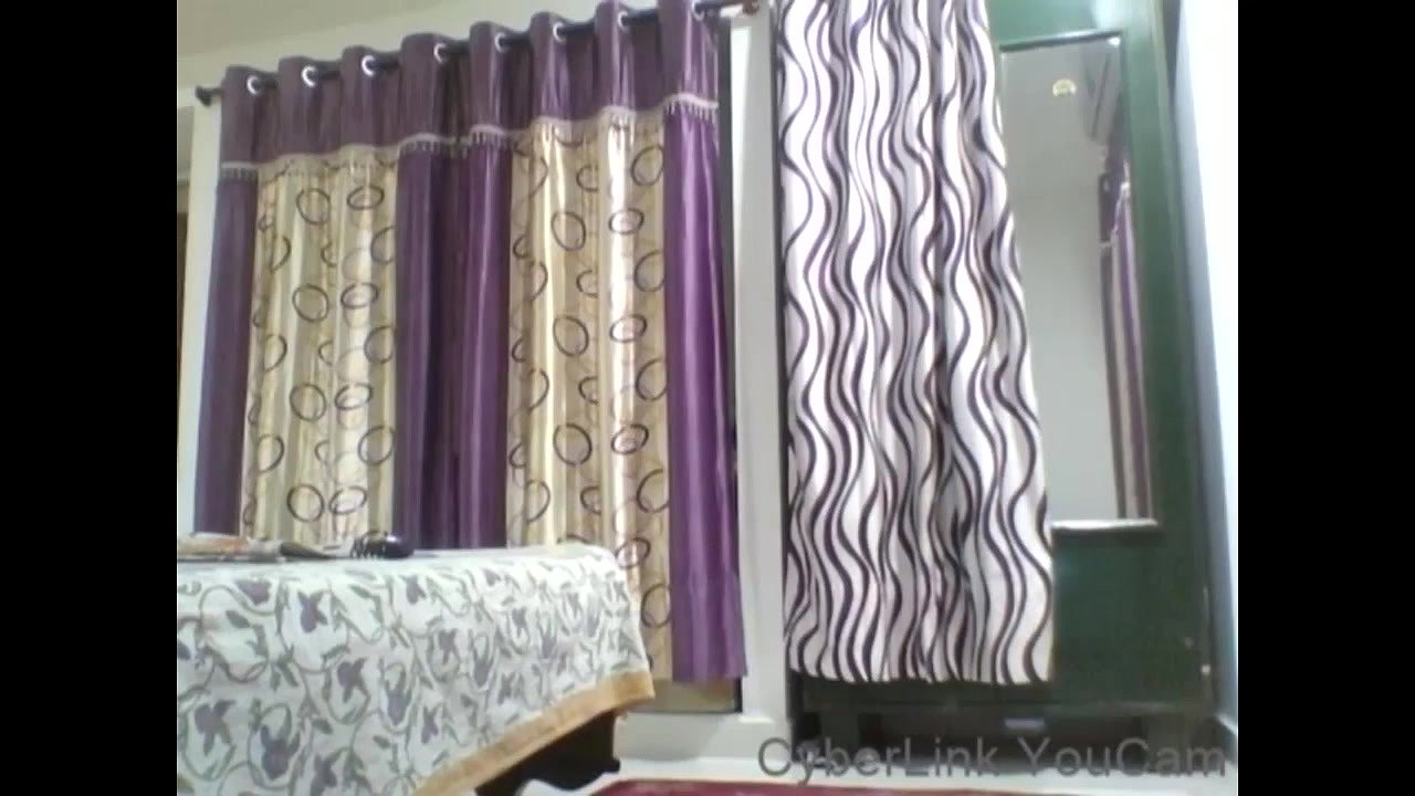 desi telugu aunty dress changing hidden capture by her son mms clip
