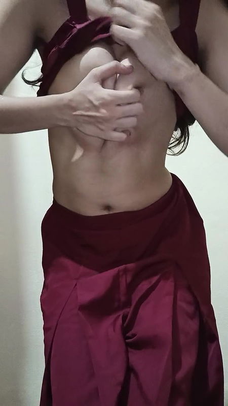 Virgin girl Masterbating first time