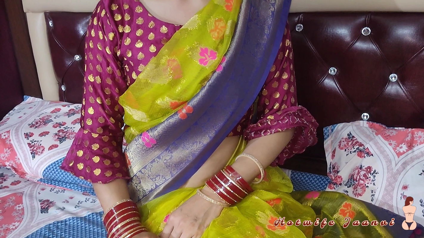 Sexy bhabhi makes yummy coffee from her fresh breast milk for devar by squeezing out her milk in cup (Hindi audio)