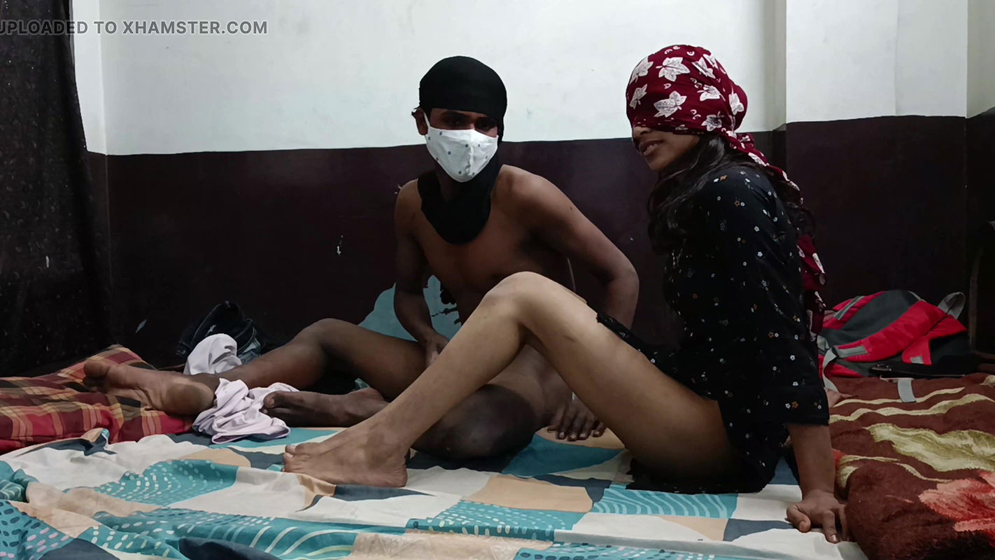 Pati Ne Bivi Ko Apne Bhai Se Chudte Huye Pkda, Fir Sath me ThreeSome Chuda