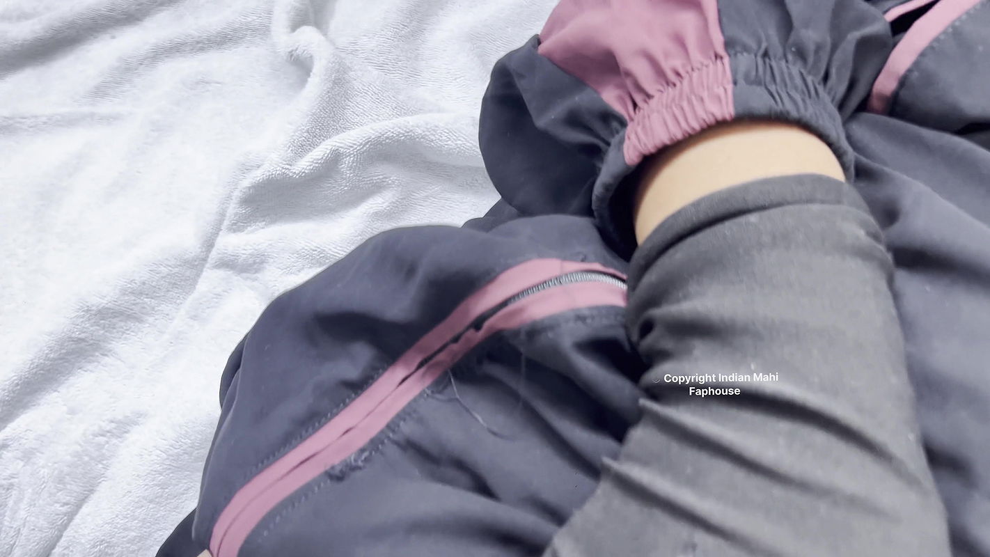 On Road Car Fucking Outdoor Indian Girl Mahi Full Hard Sex Hindi Mein