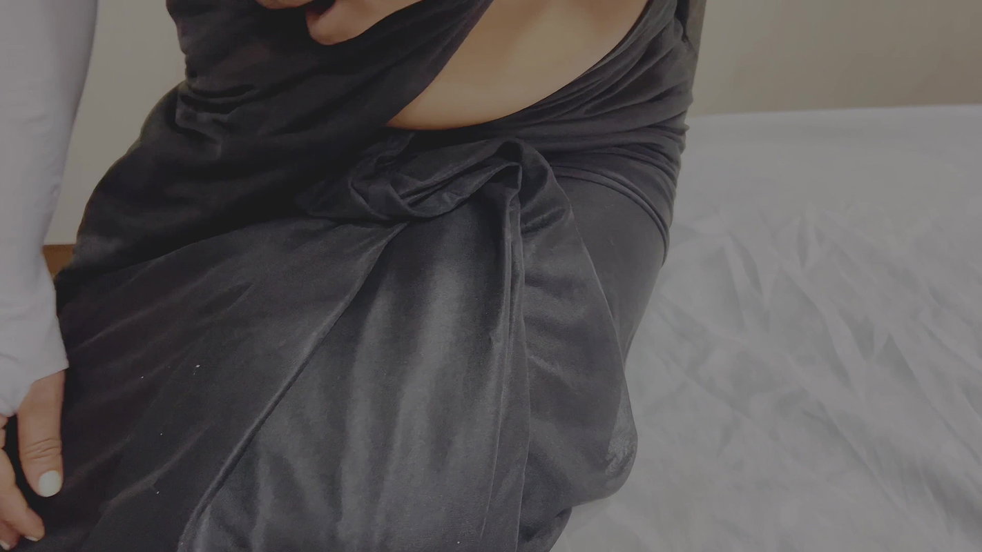 Indian hot Bhabhi desi handjob