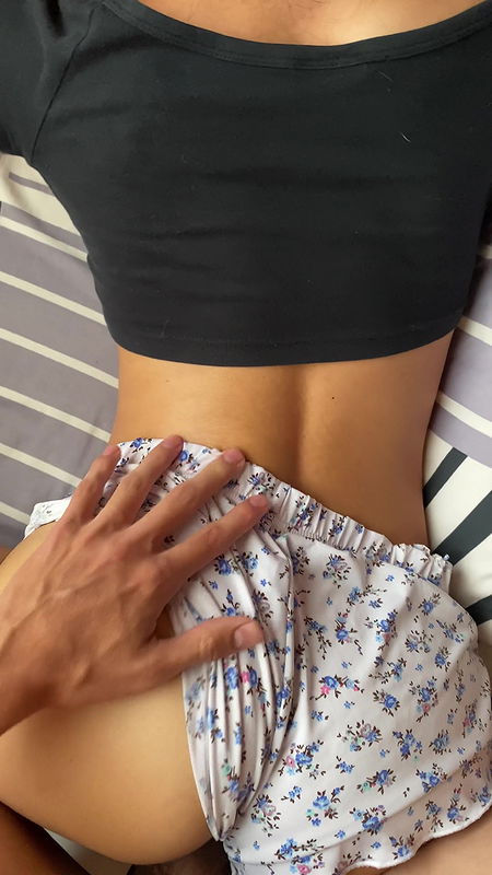 I quickly fuck my girlfriend’s tight little vagina in her parents’ room