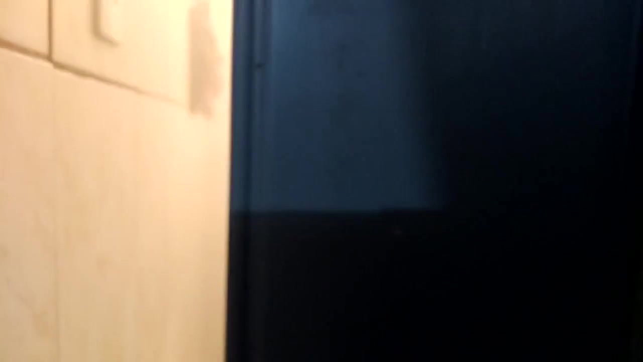 filming sexy cousin taking shower