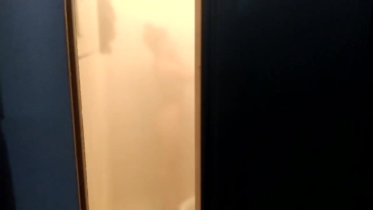 filming sexy cousin taking shower