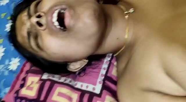 Desi sexy wife creamy pussy