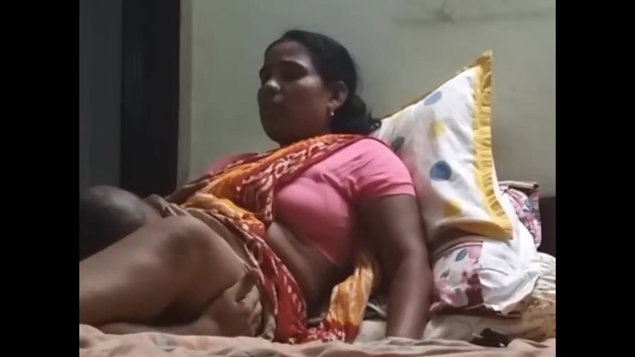 horny uncle licking maid pussy
