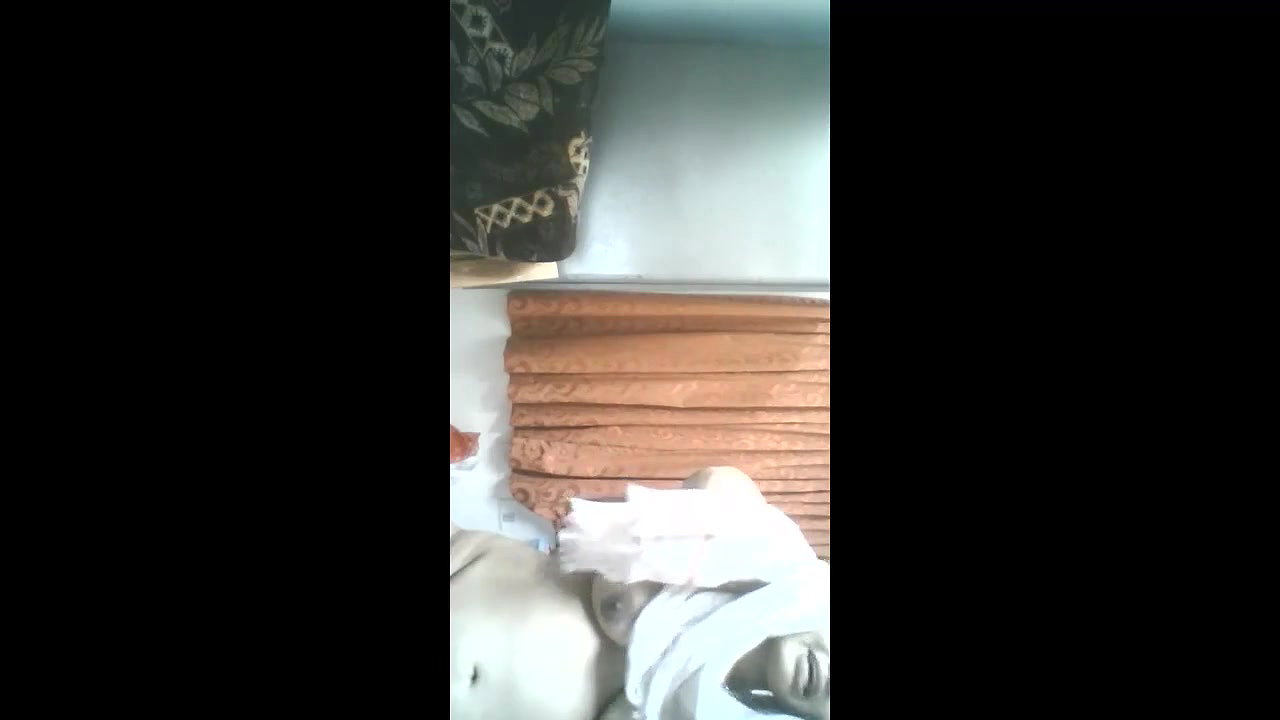 hot indian bhabhi changing mms