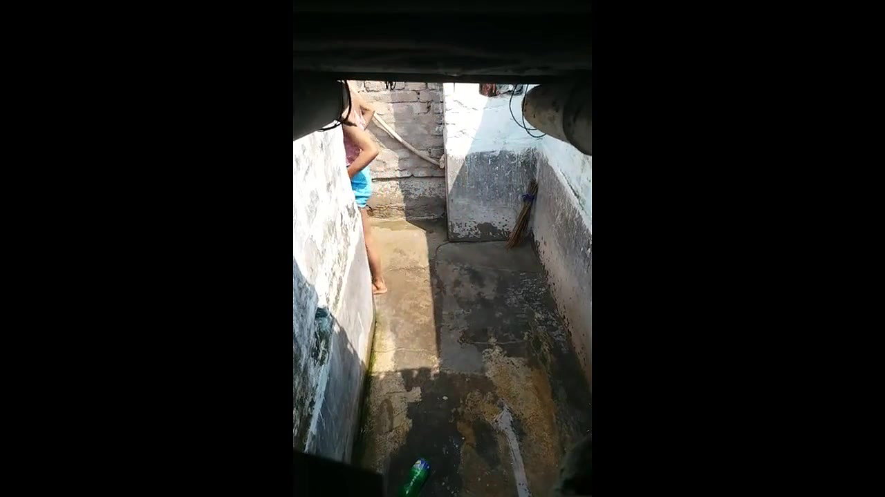 hot young girl bathing video secretly filmed 2