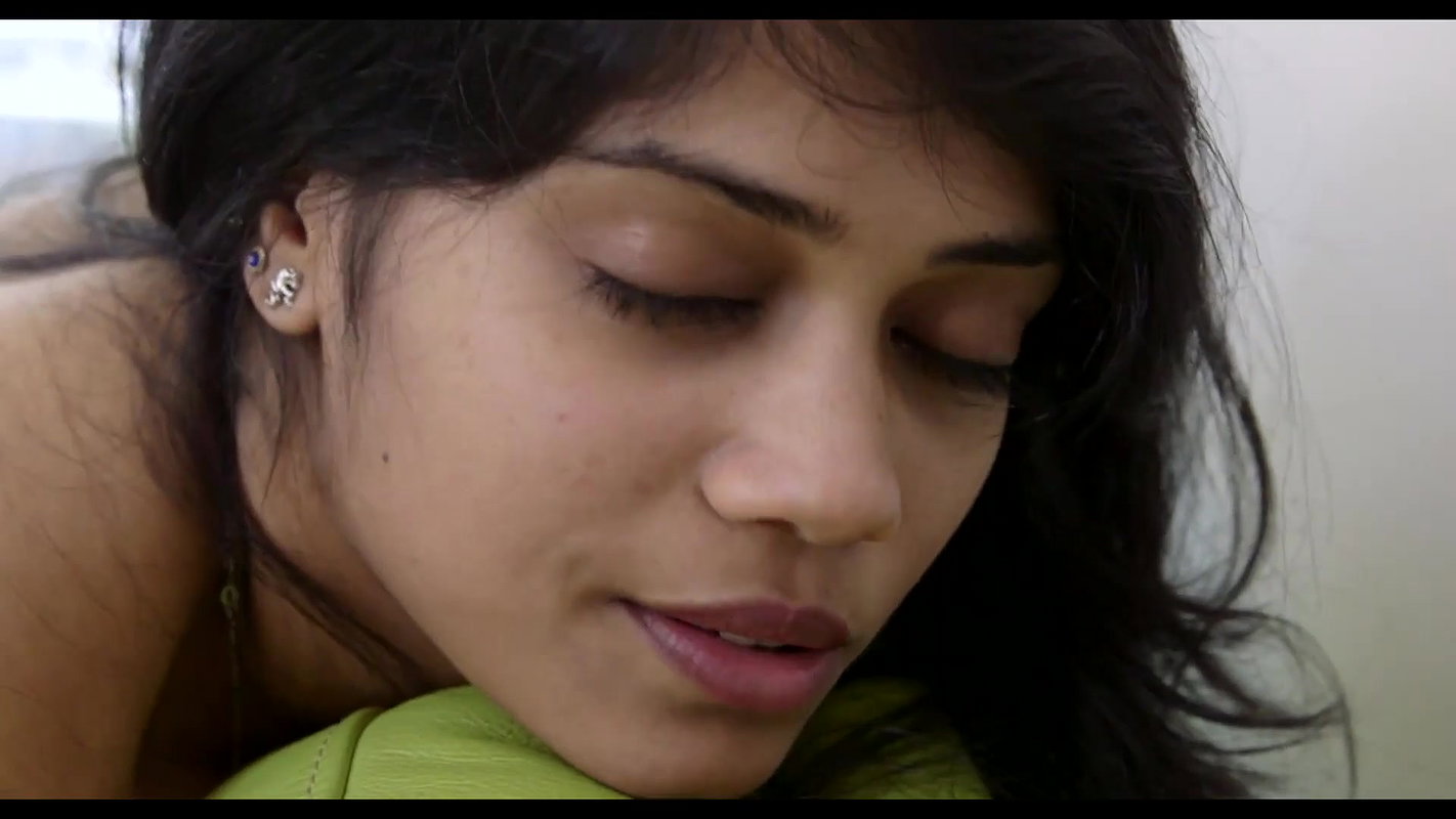 indian princess yuna masturbationg 4