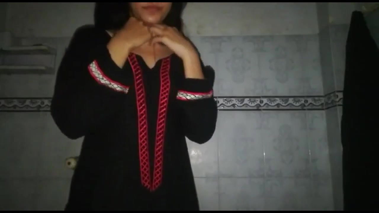 lucknow girl record nude video for lover