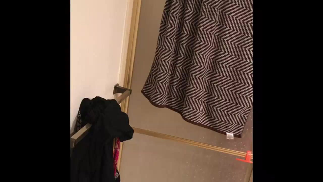 mature desi mom bathing record by hidden cam mms