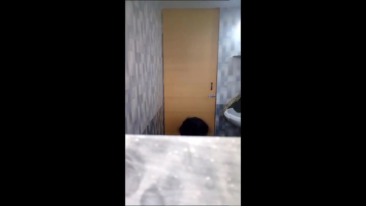 nandini next door neighbor girl shower 1
