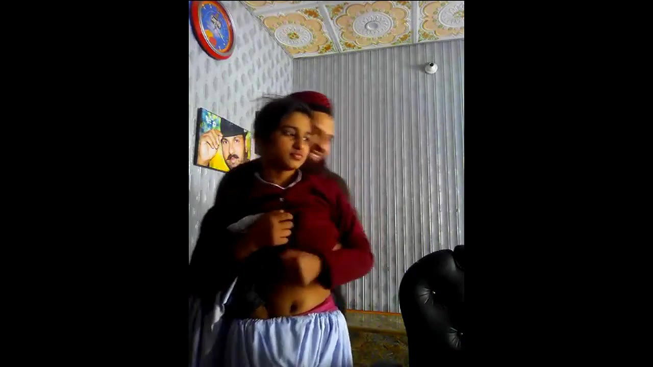 pakistani molvi with college girl