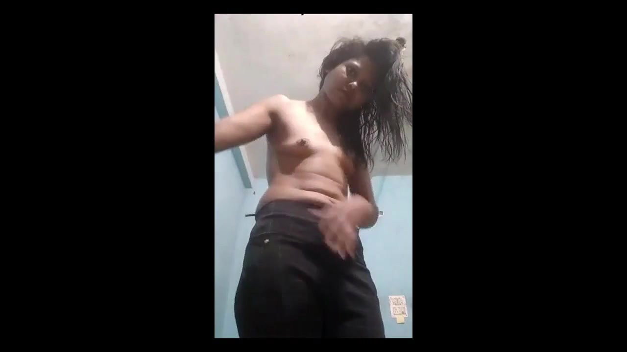 petite zero boobs desi girl
