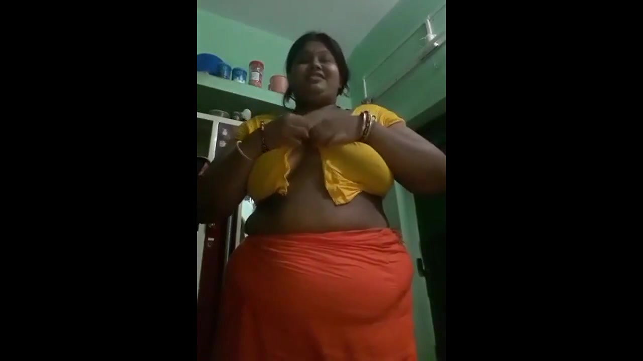 south indian mature bhabhi boobs